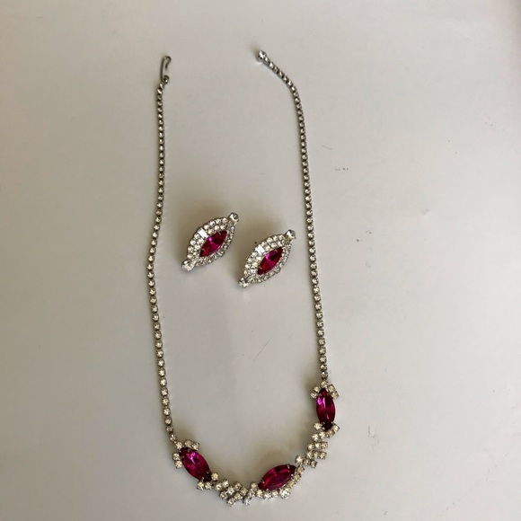 Pink Necklace and Earrings Set with Purse - Picture 2 of 16
